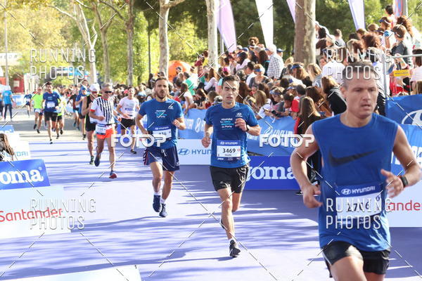 Buy your photos of the eventMeia Maratona Porto 2019 on Fotop