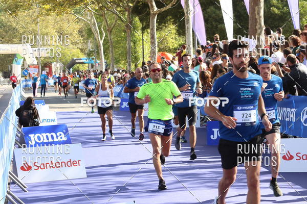 Buy your photos of the eventMeia Maratona Porto 2019 on Fotop
