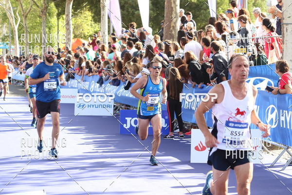 Buy your photos of the eventMeia Maratona Porto 2019 on Fotop