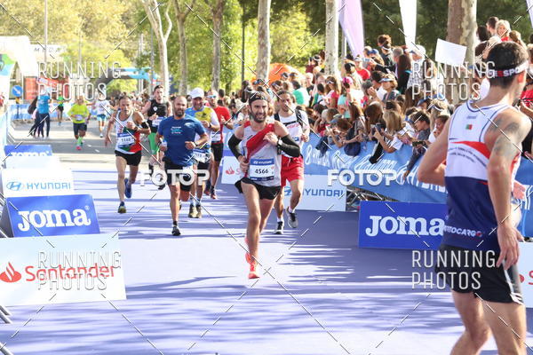 Buy your photos of the eventMeia Maratona Porto 2019 on Fotop