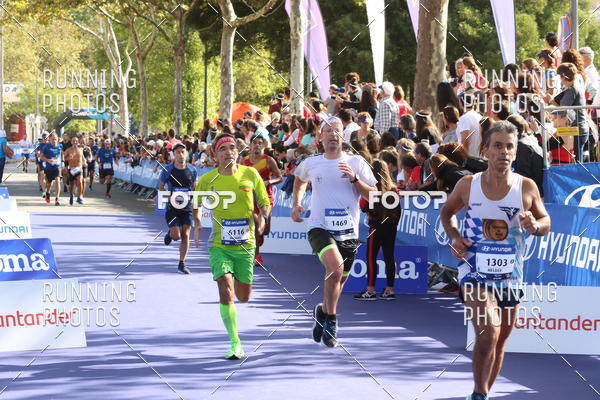Buy your photos of the eventMeia Maratona Porto 2019 on Fotop