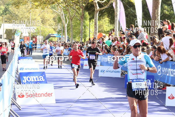 Buy your photos of the eventMeia Maratona Porto 2019 on Fotop