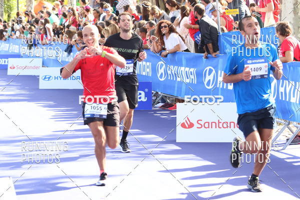 Buy your photos of the eventMeia Maratona Porto 2019 on Fotop