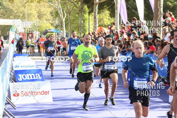 Buy your photos of the eventMeia Maratona Porto 2019 on Fotop