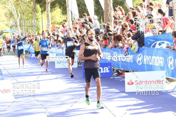 Buy your photos of the eventMeia Maratona Porto 2019 on Fotop