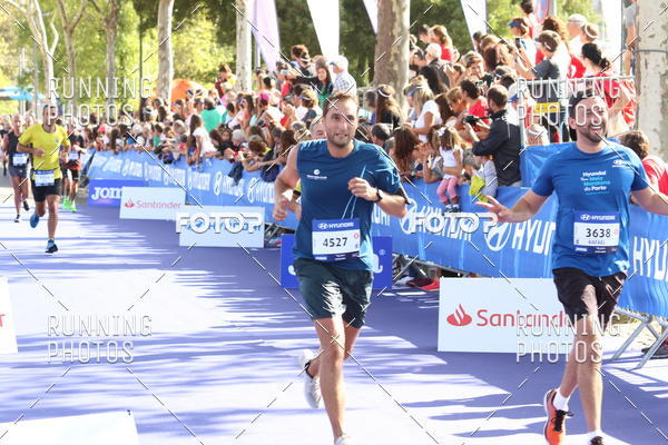 Buy your photos of the eventMeia Maratona Porto 2019 on Fotop