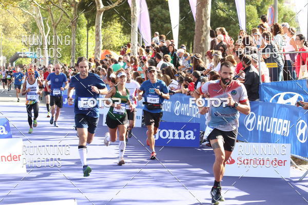 Buy your photos of the eventMeia Maratona Porto 2019 on Fotop
