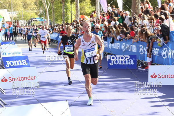 Buy your photos of the eventMeia Maratona Porto 2019 on Fotop