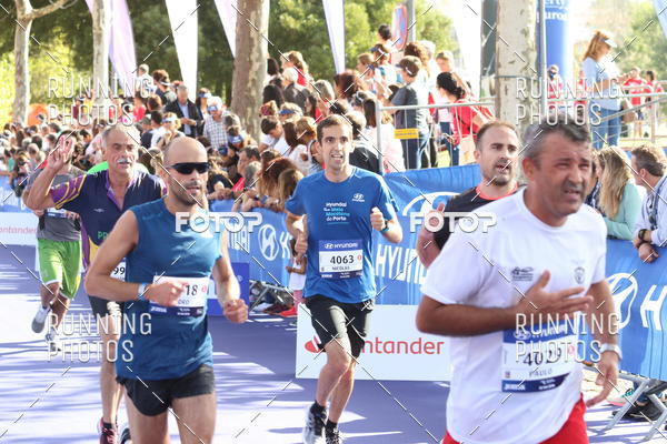 Buy your photos of the eventMeia Maratona Porto 2019 on Fotop