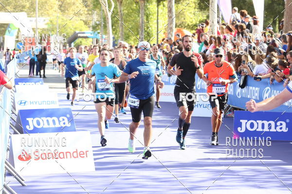 Buy your photos of the eventMeia Maratona Porto 2019 on Fotop