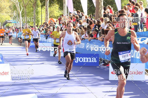 Buy your photos of the eventMeia Maratona Porto 2019 on Fotop
