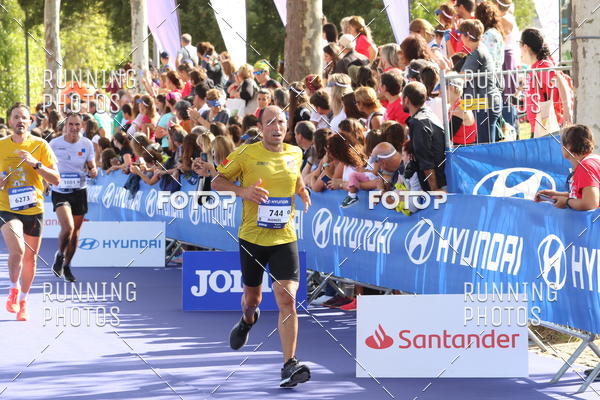 Buy your photos of the eventMeia Maratona Porto 2019 on Fotop