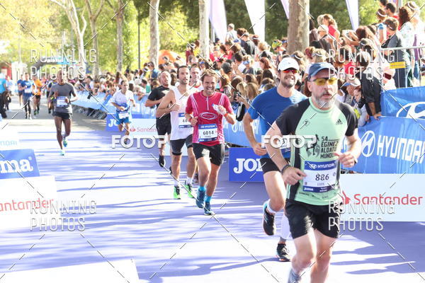 Buy your photos of the eventMeia Maratona Porto 2019 on Fotop
