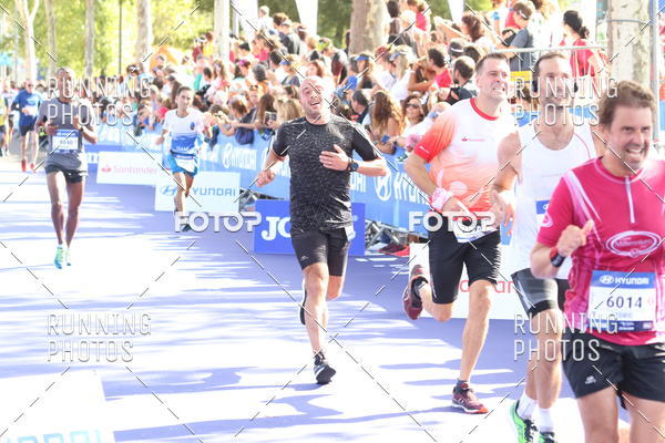 Buy your photos of the eventMeia Maratona Porto 2019 on Fotop