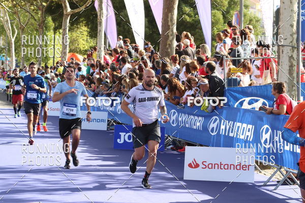 Buy your photos of the eventMeia Maratona Porto 2019 on Fotop