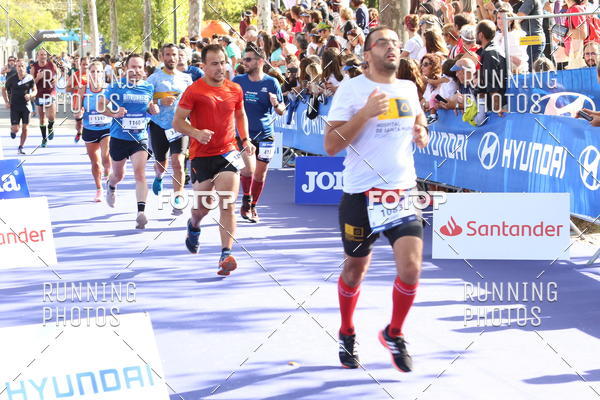 Buy your photos of the eventMeia Maratona Porto 2019 on Fotop