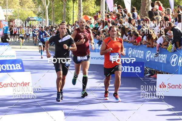 Buy your photos of the eventMeia Maratona Porto 2019 on Fotop