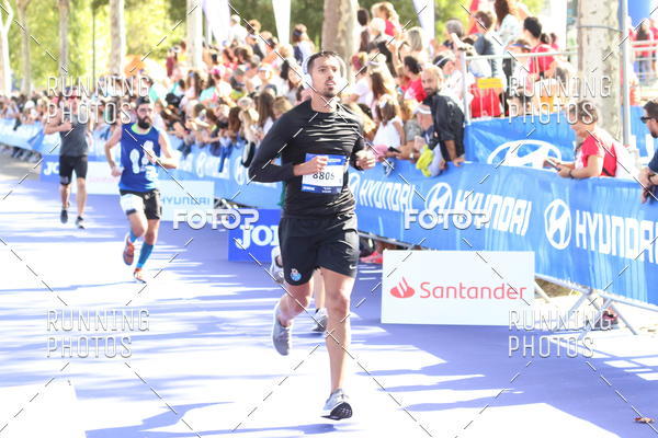 Buy your photos of the eventMeia Maratona Porto 2019 on Fotop