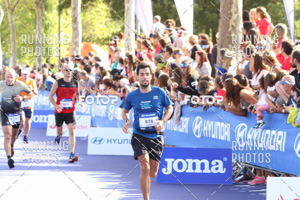 Buy your photos of the eventMeia Maratona Porto 2019 on Fotop