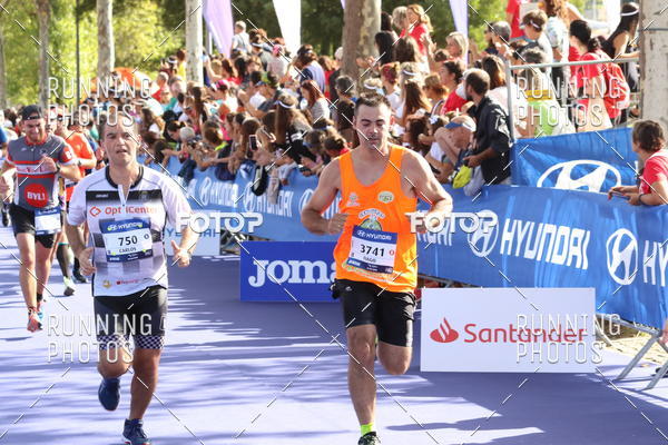 Buy your photos of the eventMeia Maratona Porto 2019 on Fotop