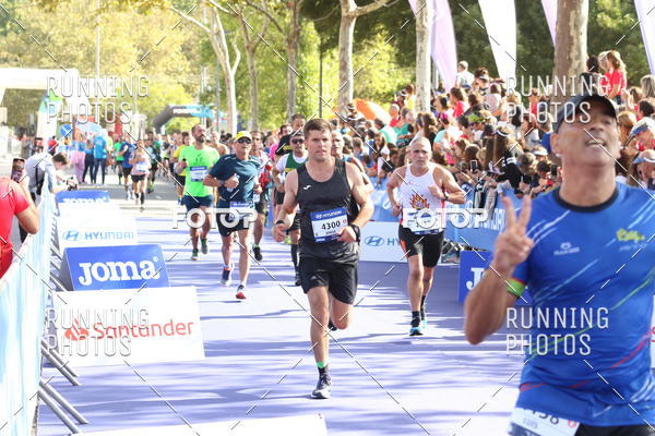 Buy your photos of the eventMeia Maratona Porto 2019 on Fotop