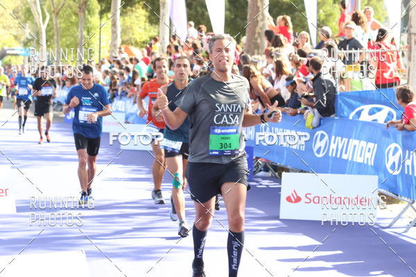 Buy your photos of the eventMeia Maratona Porto 2019 on Fotop