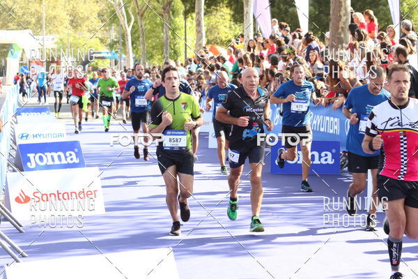 Buy your photos of the eventMeia Maratona Porto 2019 on Fotop