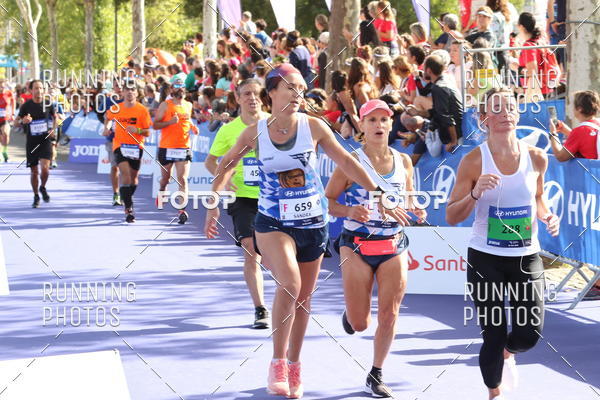 Buy your photos of the eventMeia Maratona Porto 2019 on Fotop