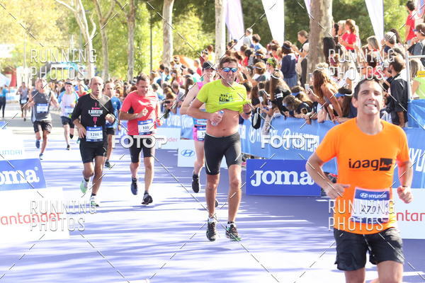 Buy your photos of the eventMeia Maratona Porto 2019 on Fotop