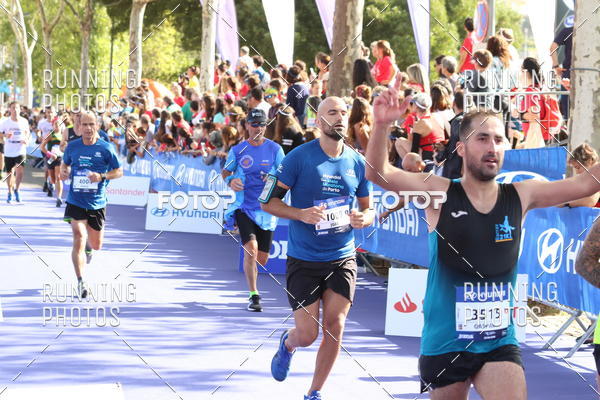 Buy your photos of the eventMeia Maratona Porto 2019 on Fotop