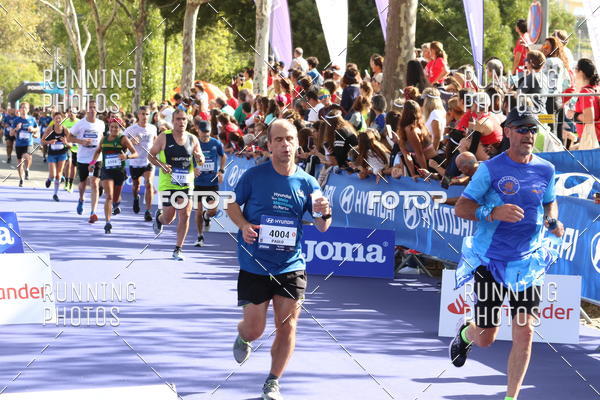 Buy your photos of the eventMeia Maratona Porto 2019 on Fotop