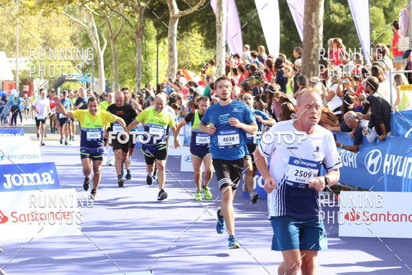 Buy your photos of the eventMeia Maratona Porto 2019 on Fotop