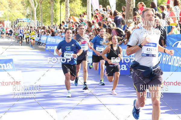 Buy your photos of the eventMeia Maratona Porto 2019 on Fotop