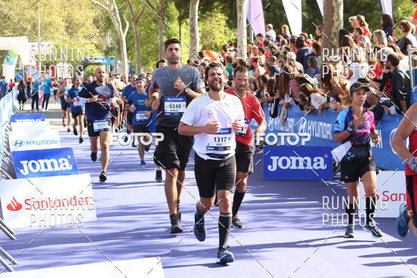 Buy your photos of the eventMeia Maratona Porto 2019 on Fotop