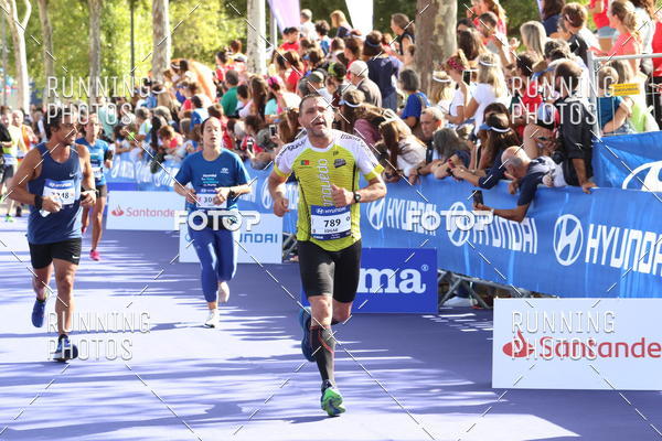 Buy your photos of the eventMeia Maratona Porto 2019 on Fotop