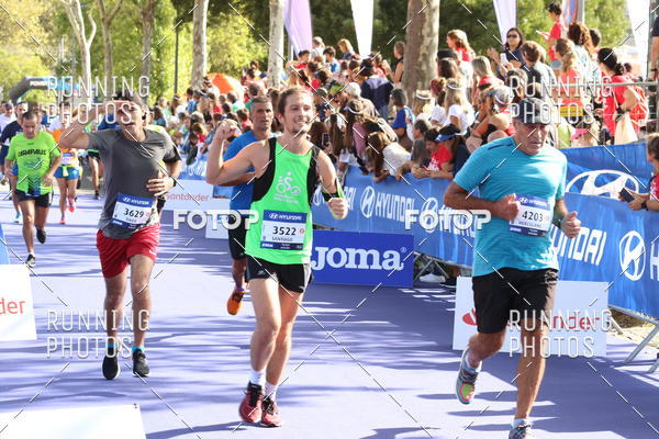 Buy your photos of the eventMeia Maratona Porto 2019 on Fotop
