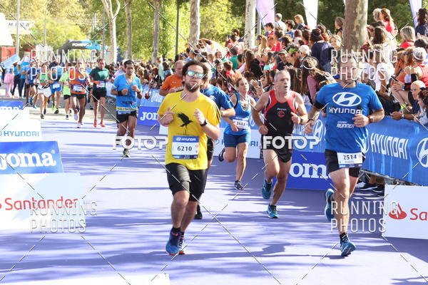 Buy your photos of the eventMeia Maratona Porto 2019 on Fotop