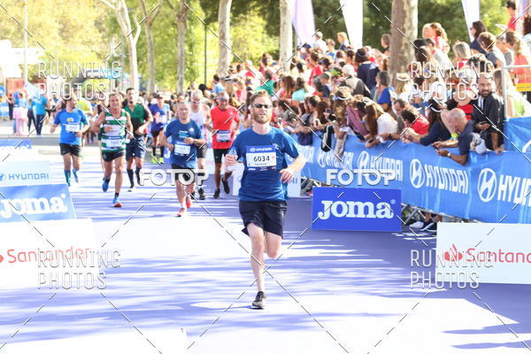 Buy your photos of the eventMeia Maratona Porto 2019 on Fotop
