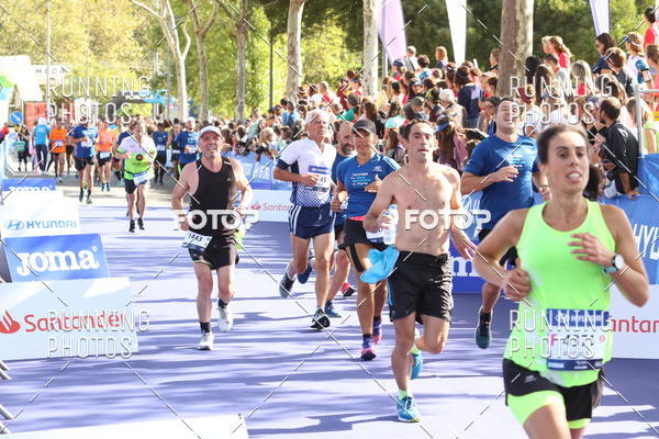 Buy your photos of the eventMeia Maratona Porto 2019 on Fotop