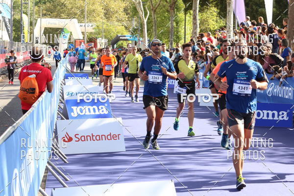 Buy your photos of the eventMeia Maratona Porto 2019 on Fotop