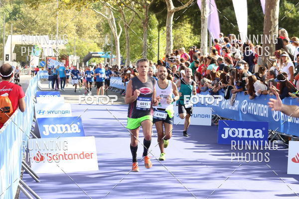 Buy your photos of the eventMeia Maratona Porto 2019 on Fotop