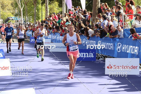 Buy your photos of the eventMeia Maratona Porto 2019 on Fotop