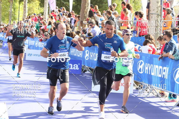 Buy your photos of the eventMeia Maratona Porto 2019 on Fotop