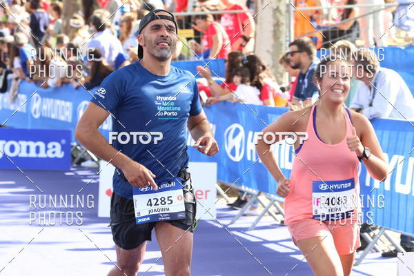 Buy your photos of the eventMeia Maratona Porto 2019 on Fotop