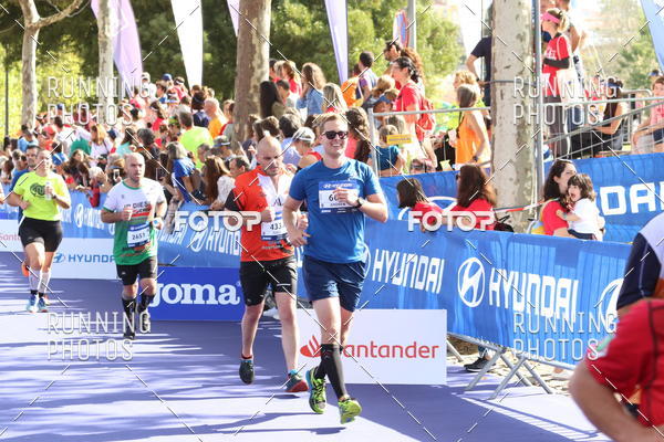 Buy your photos of the eventMeia Maratona Porto 2019 on Fotop