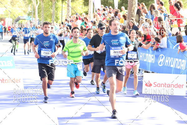 Buy your photos of the eventMeia Maratona Porto 2019 on Fotop