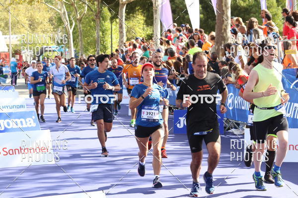 Buy your photos of the eventMeia Maratona Porto 2019 on Fotop