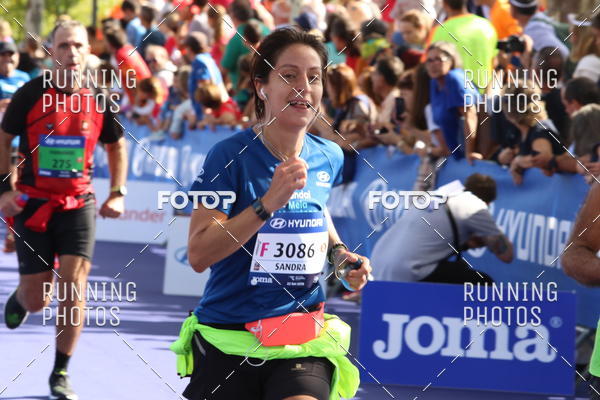 Buy your photos of the eventMeia Maratona Porto 2019 on Fotop