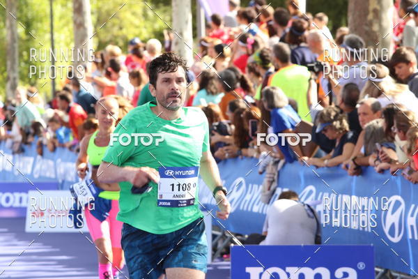 Buy your photos of the eventMeia Maratona Porto 2019 on Fotop