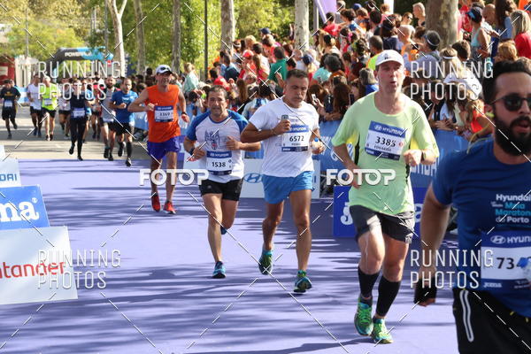 Buy your photos of the eventMeia Maratona Porto 2019 on Fotop